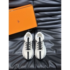 Hermes Sneakers